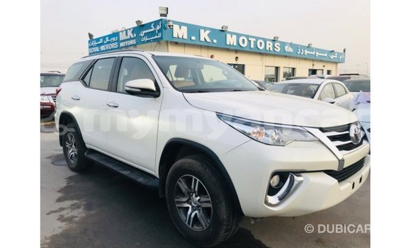 Buy Import Toyota Fortuner White Car in Import - Dubai in Ayeyarwady Buy Import Toyota Fortuner White Car in Import - Dubai in Ayeyarwady