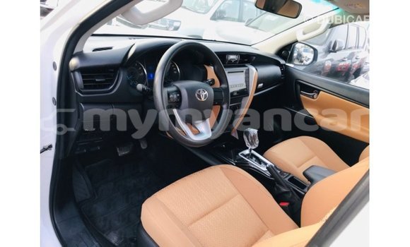 Buy Import Toyota Fortuner White Car in Import - Dubai in Ayeyarwady Buy Import Toyota Fortuner White Car in Import - Dubai in Ayeyarwady