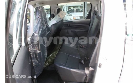 Acheter Import Voiture Toyota Hilux Blanc à Import - Dubai, #<Region:0x000000000c5121b8> Acheter Import Voiture Toyota Hilux Blanc à Import - Dubai, #<Region:0x000000000c5121b8>