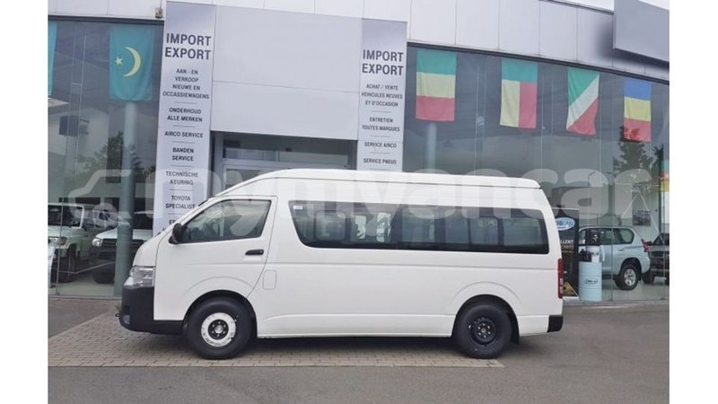 Big with watermark toyota hiace ayeyarwady import dubai 2855