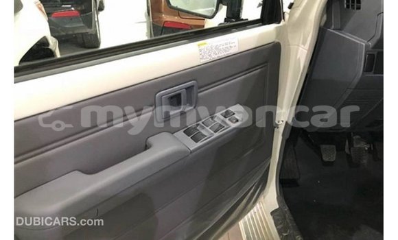 Buy Import Toyota Land Cruiser White Car in Import - Dubai in Ayeyarwady Buy Import Toyota Land Cruiser White Car in Import - Dubai in Ayeyarwady