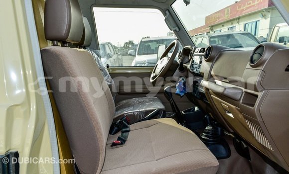 Buy Import Toyota Land Cruiser Beige Car in Import - Dubai in Ayeyarwady Buy Import Toyota Land Cruiser Beige Car in Import - Dubai in Ayeyarwady