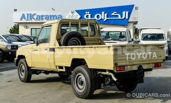 Buy Import Toyota Land Cruiser Beige Car in Import - Dubai in Ayeyarwady Buy Import Toyota Land Cruiser Beige Car in Import - Dubai in Ayeyarwady