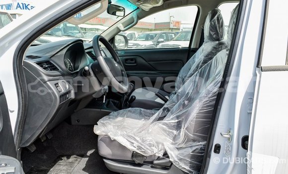 Buy Import Mitsubishi L200 White Car in Import - Dubai in Ayeyarwady Buy Import Mitsubishi L200 White Car in Import - Dubai in Ayeyarwady