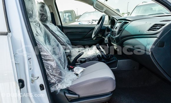 Buy Import Mitsubishi L200 White Car in Import - Dubai in Ayeyarwady Buy Import Mitsubishi L200 White Car in Import - Dubai in Ayeyarwady