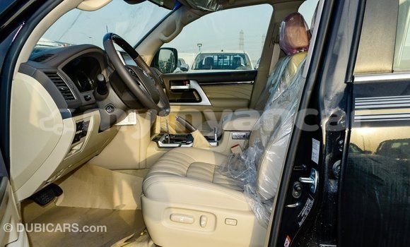 Buy Import Toyota Land Cruiser Black Car in Import - Dubai in Ayeyarwady Buy Import Toyota Land Cruiser Black Car in Import - Dubai in Ayeyarwady