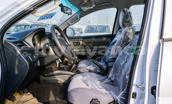 Buy Import Mitsubishi L200 White Car in Import - Dubai in Ayeyarwady Buy Import Mitsubishi L200 White Car in Import - Dubai in Ayeyarwady