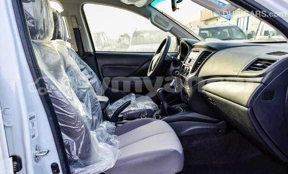 Buy Import Mitsubishi L200 White Car in Import - Dubai in Ayeyarwady Buy Import Mitsubishi L200 White Car in Import - Dubai in Ayeyarwady