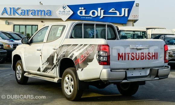 Buy Import Mitsubishi L200 White Car in Import - Dubai in Ayeyarwady Buy Import Mitsubishi L200 White Car in Import - Dubai in Ayeyarwady