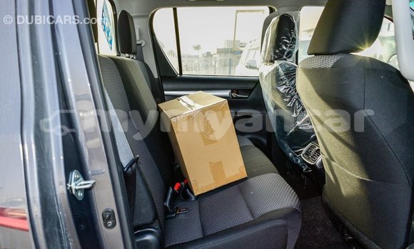 Buy Import Toyota Hilux Other Car in Import - Dubai in Ayeyarwady Buy Import Toyota Hilux Other Car in Import - Dubai in Ayeyarwady