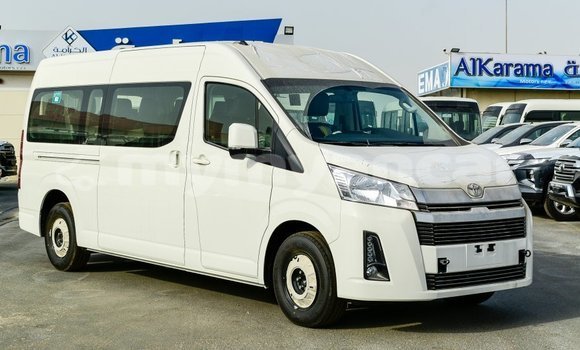 Buy Import Toyota Hiace White Car in Import - Dubai in Ayeyarwady Buy Import Toyota Hiace White Car in Import - Dubai in Ayeyarwady