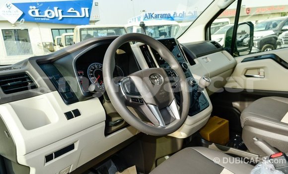Buy Import Toyota Hiace White Car in Import - Dubai in Ayeyarwady Buy Import Toyota Hiace White Car in Import - Dubai in Ayeyarwady