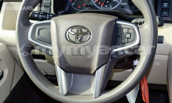 Buy Import Toyota Hiace White Car in Import - Dubai in Ayeyarwady Buy Import Toyota Hiace White Car in Import - Dubai in Ayeyarwady