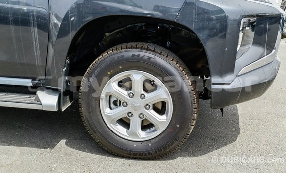Buy Import Mitsubishi L200 Other Car in Import - Dubai in Ayeyarwady Buy Import Mitsubishi L200 Other Car in Import - Dubai in Ayeyarwady
