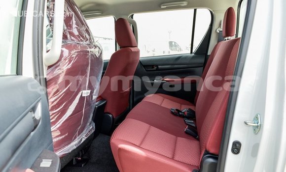 Buy Import Toyota Hilux White Car in Import - Dubai in Ayeyarwady Buy Import Toyota Hilux White Car in Import - Dubai in Ayeyarwady