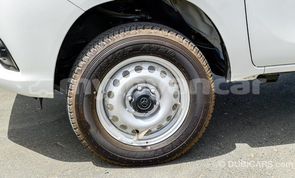 Buy Import Toyota Hilux White Car in Import - Dubai in Ayeyarwady Buy Import Toyota Hilux White Car in Import - Dubai in Ayeyarwady