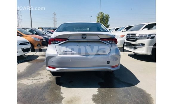 Buy Import Toyota Corolla White Car in Import - Dubai in Ayeyarwady Buy Import Toyota Corolla White Car in Import - Dubai in Ayeyarwady