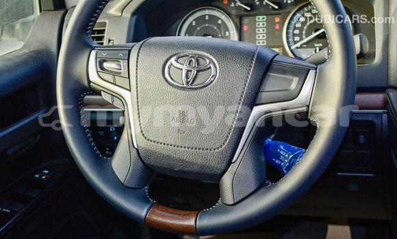 Buy Import Toyota Land Cruiser White Car in Import - Dubai in Ayeyarwady Buy Import Toyota Land Cruiser White Car in Import - Dubai in Ayeyarwady