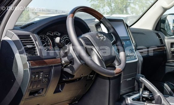 Buy Import Toyota Land Cruiser Black Car in Import - Dubai in Ayeyarwady Buy Import Toyota Land Cruiser Black Car in Import - Dubai in Ayeyarwady