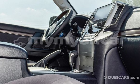 Buy Import Toyota Land Cruiser Black Car in Import - Dubai in Ayeyarwady Buy Import Toyota Land Cruiser Black Car in Import - Dubai in Ayeyarwady