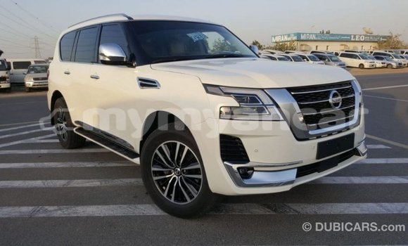 Buy Import Nissan Patrol White Car in Import - Dubai in Ayeyarwady Buy Import Nissan Patrol White Car in Import - Dubai in Ayeyarwady