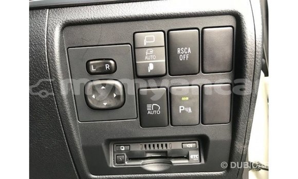 Buy Import Toyota Land Cruiser White Car in Import - Dubai in Ayeyarwady Buy Import Toyota Land Cruiser White Car in Import - Dubai in Ayeyarwady