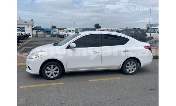 Buy Import Nissan Sunny White Car in Import - Dubai in Ayeyarwady Buy Import Nissan Sunny White Car in Import - Dubai in Ayeyarwady