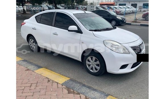 Buy Import Nissan Sunny White Car in Import - Dubai in Ayeyarwady Buy Import Nissan Sunny White Car in Import - Dubai in Ayeyarwady