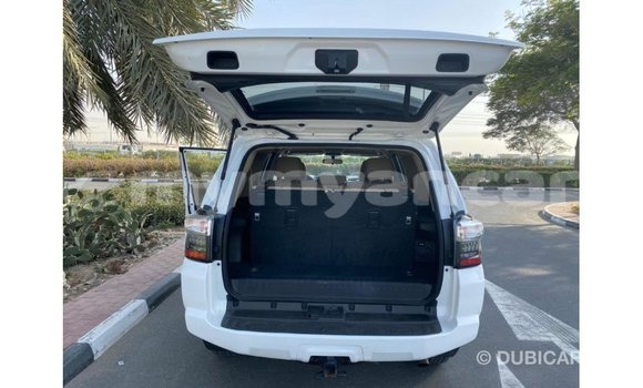 Buy Import Toyota 4Runner White Car in Import - Dubai in Ayeyarwady Buy Import Toyota 4Runner White Car in Import - Dubai in Ayeyarwady