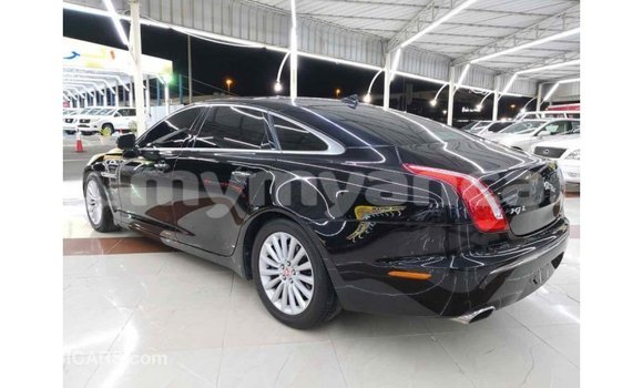သွင်းကုန် Jaguar XJ Black ကား Import - Dubai Ayeyarwady သွင်းကုန် Jaguar XJ Black ကား Import - Dubai Ayeyarwady