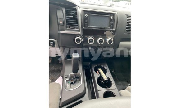 Buy Import Toyota Sequoia White Car in Import - Dubai in Ayeyarwady Buy Import Toyota Sequoia White Car in Import - Dubai in Ayeyarwady
