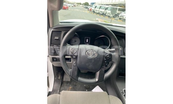 Buy Import Toyota Sequoia White Car in Import - Dubai in Ayeyarwady Buy Import Toyota Sequoia White Car in Import - Dubai in Ayeyarwady