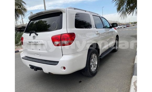 Buy Import Toyota Sequoia White Car in Import - Dubai in Ayeyarwady Buy Import Toyota Sequoia White Car in Import - Dubai in Ayeyarwady