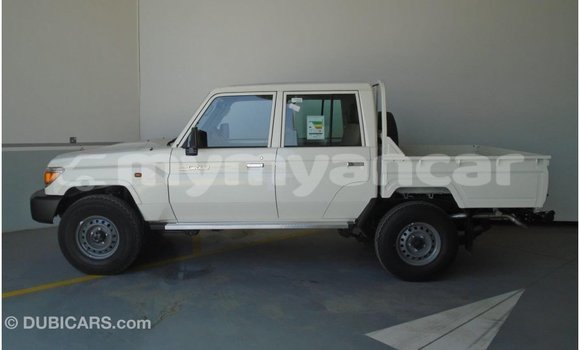 Buy Import Toyota Land Cruiser White Car in Import - Dubai in Ayeyarwady Buy Import Toyota Land Cruiser White Car in Import - Dubai in Ayeyarwady