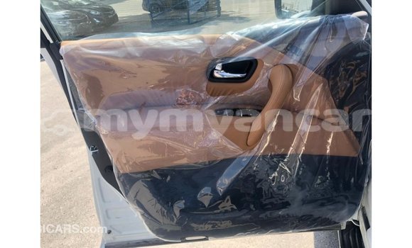 သွင်းကုန် Nissan Patrol White ကား Import - Dubai Ayeyarwady သွင်းကုန် Nissan Patrol White ကား Import - Dubai Ayeyarwady