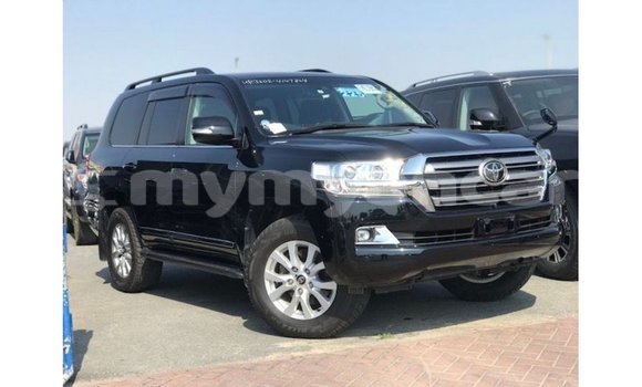 Buy Import Toyota Land Cruiser Black Car in Import - Dubai in Ayeyarwady Buy Import Toyota Land Cruiser Black Car in Import - Dubai in Ayeyarwady