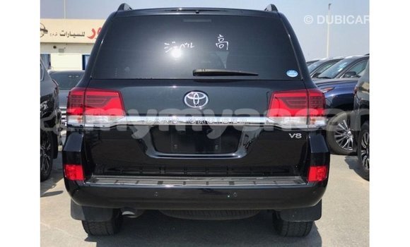 Buy Import Toyota Land Cruiser Black Car in Import - Dubai in Ayeyarwady Buy Import Toyota Land Cruiser Black Car in Import - Dubai in Ayeyarwady