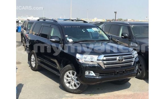 Buy Import Toyota Land Cruiser Black Car in Import - Dubai in Ayeyarwady Buy Import Toyota Land Cruiser Black Car in Import - Dubai in Ayeyarwady