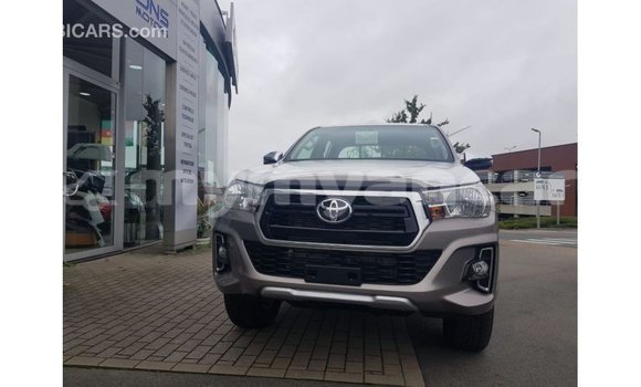 Buy Import Toyota Hilux Other Car in Import - Dubai in Ayeyarwady Buy Import Toyota Hilux Other Car in Import - Dubai in Ayeyarwady