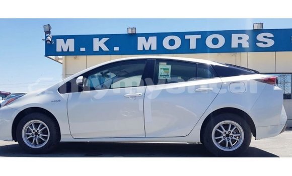 Buy Import Toyota Prius White Car in Import - Dubai in Ayeyarwady Buy Import Toyota Prius White Car in Import - Dubai in Ayeyarwady