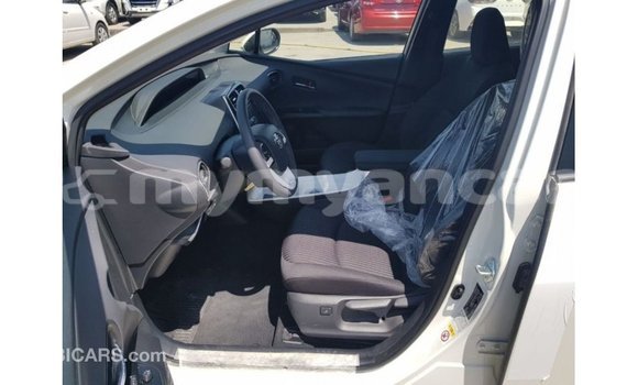 Buy Import Toyota Prius White Car in Import - Dubai in Ayeyarwady Buy Import Toyota Prius White Car in Import - Dubai in Ayeyarwady