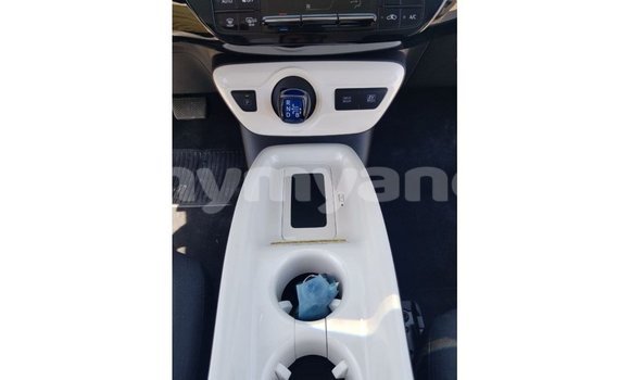 Buy Import Toyota Prius White Car in Import - Dubai in Ayeyarwady Buy Import Toyota Prius White Car in Import - Dubai in Ayeyarwady