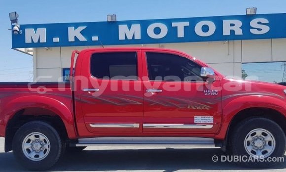 သွင်းကုန် Toyota Hilux Red ကား Import - Dubai Ayeyarwady သွင်းကုန် Toyota Hilux Red ကား Import - Dubai Ayeyarwady