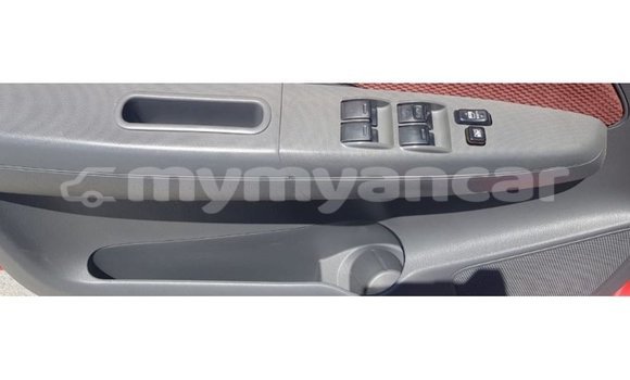 သွင်းကုန် Toyota Hilux Red ကား Import - Dubai Ayeyarwady သွင်းကုန် Toyota Hilux Red ကား Import - Dubai Ayeyarwady