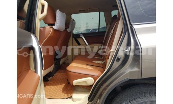 Acheter Import Voiture Toyota Prado Autre à Import - Dubai, #<Region:0x000000000c5121b8> Acheter Import Voiture Toyota Prado Autre à Import - Dubai, #<Region:0x000000000c5121b8>