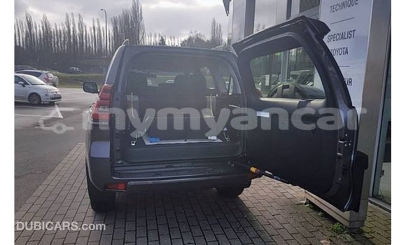 Buy Import Toyota Prado Black Car in Import - Dubai in Ayeyarwady Buy Import Toyota Prado Black Car in Import - Dubai in Ayeyarwady