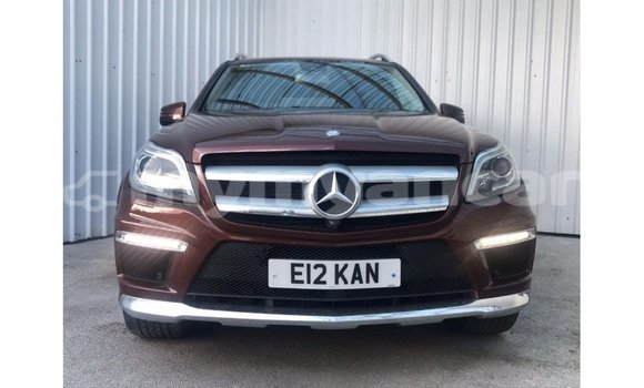 Acheter Import Voiture Mercedes-Benz 190 (W201) Rouge à Import - Dubai, #<Region:0x000000000c5121b8> Acheter Import Voiture Mercedes-Benz 190 (W201) Rouge à Import - Dubai, #<Region:0x000000000c5121b8>