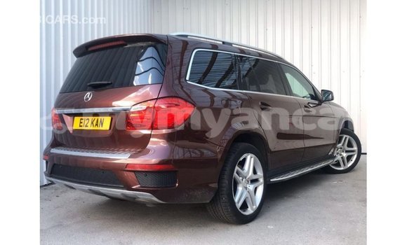 Acheter Import Voiture Mercedes-Benz 190 (W201) Rouge à Import - Dubai, #<Region:0x000000000c5121b8> Acheter Import Voiture Mercedes-Benz 190 (W201) Rouge à Import - Dubai, #<Region:0x000000000c5121b8>