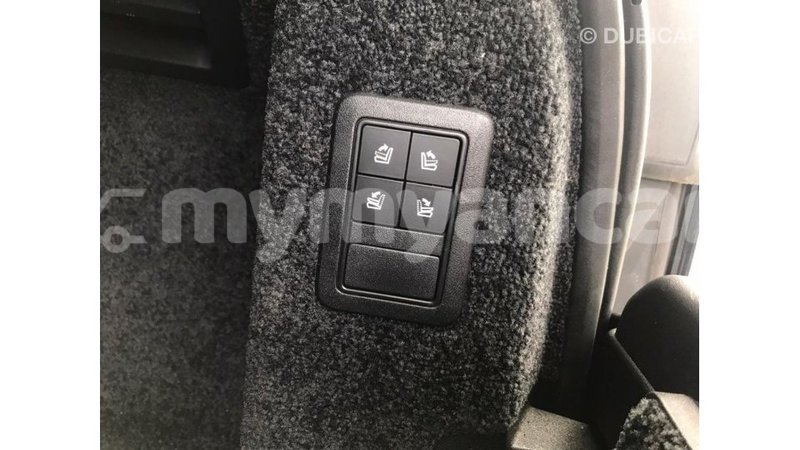 Big with watermark land rover range rover ayeyarwady import dubai 3006