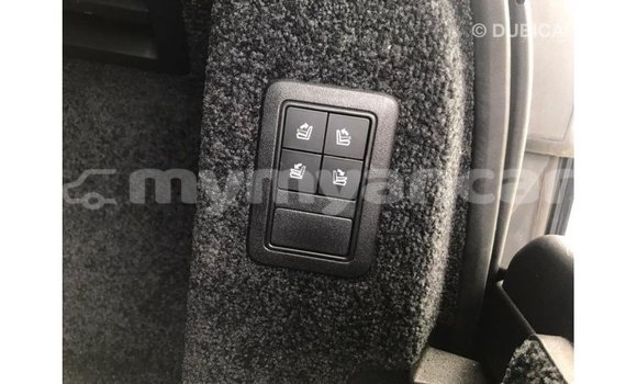 Buy Import Land Rover Range Rover Black Car in Import - Dubai in Ayeyarwady Buy Import Land Rover Range Rover Black Car in Import - Dubai in Ayeyarwady